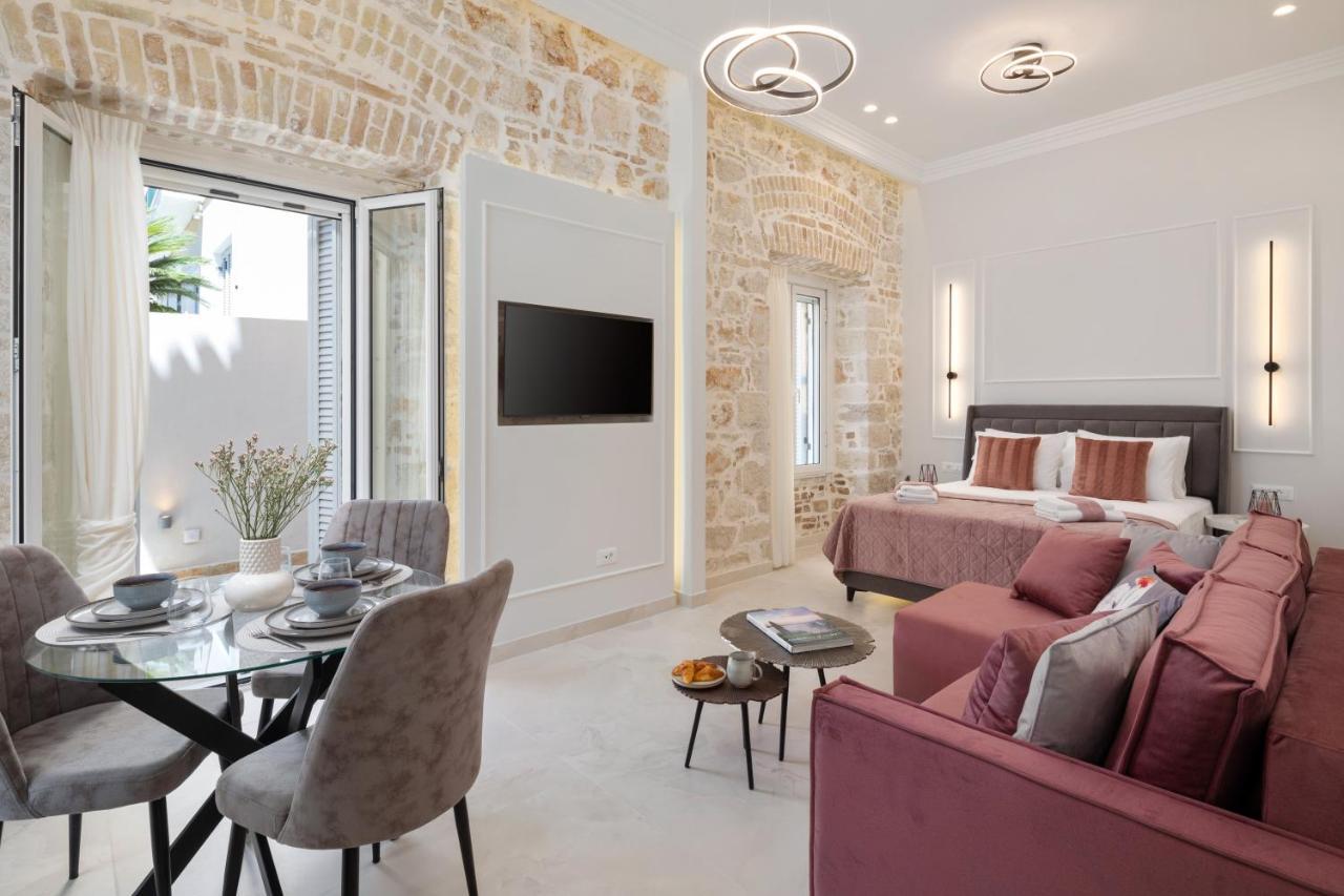 Corfu  Modern-Vintage Old Town Suites מראה חיצוני תמונה