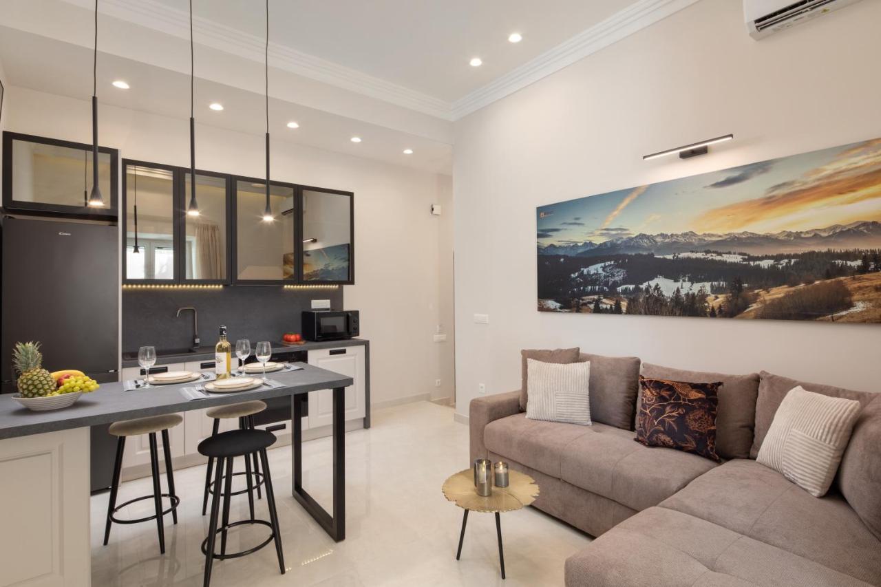 Corfu  Modern-Vintage Old Town Suites מראה חיצוני תמונה