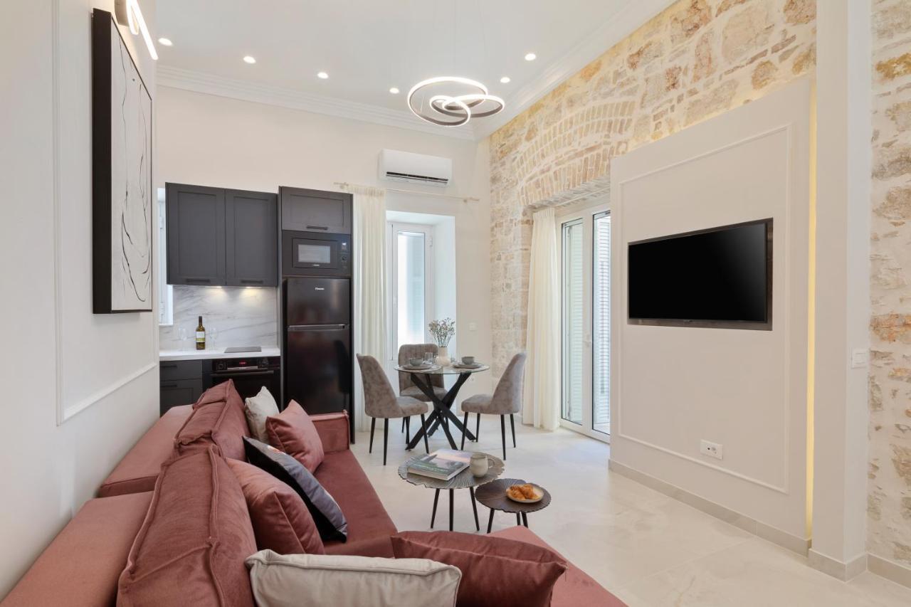 Corfu  Modern-Vintage Old Town Suites מראה חיצוני תמונה