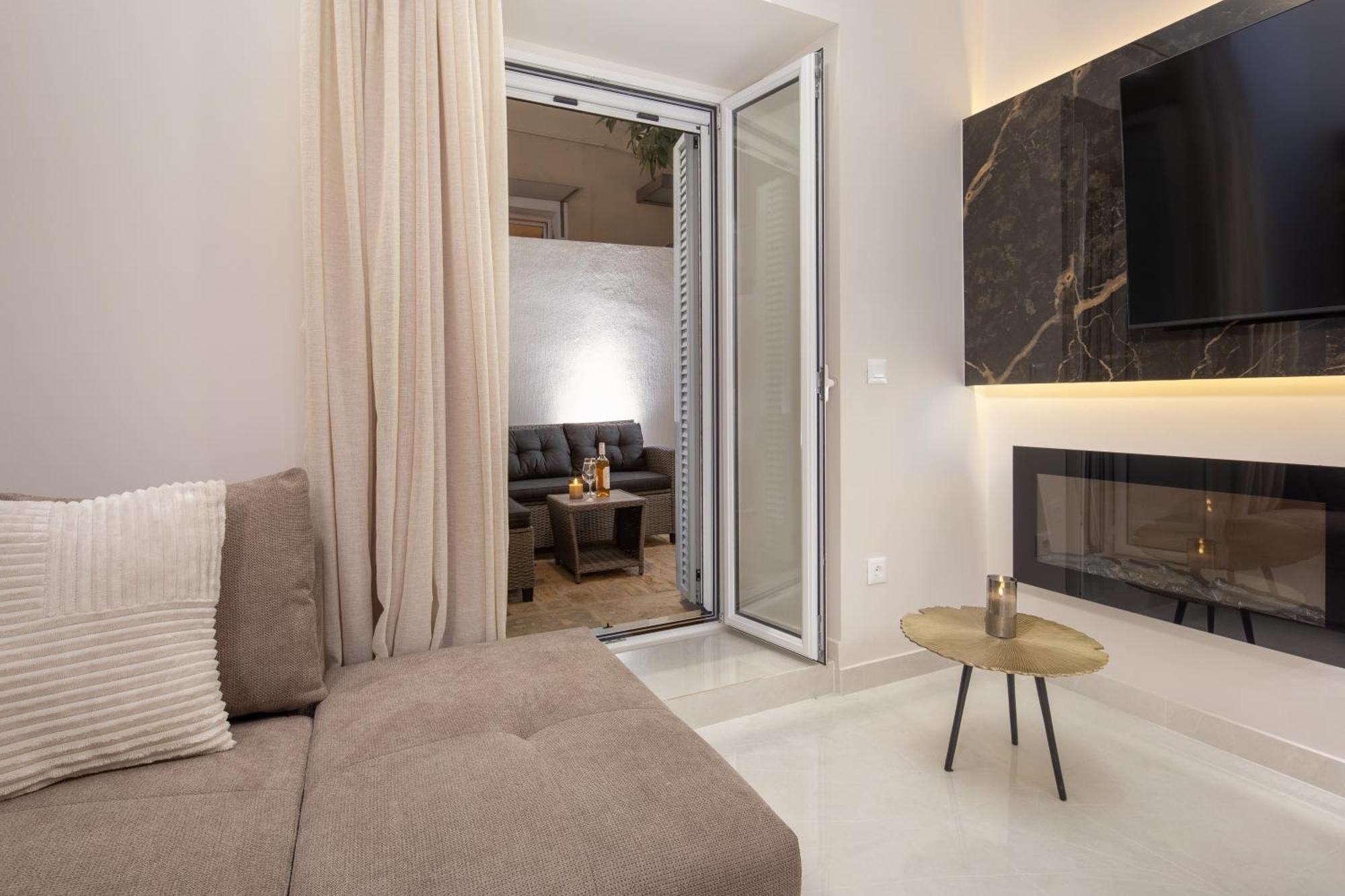 Corfu  Modern-Vintage Old Town Suites מראה חיצוני תמונה